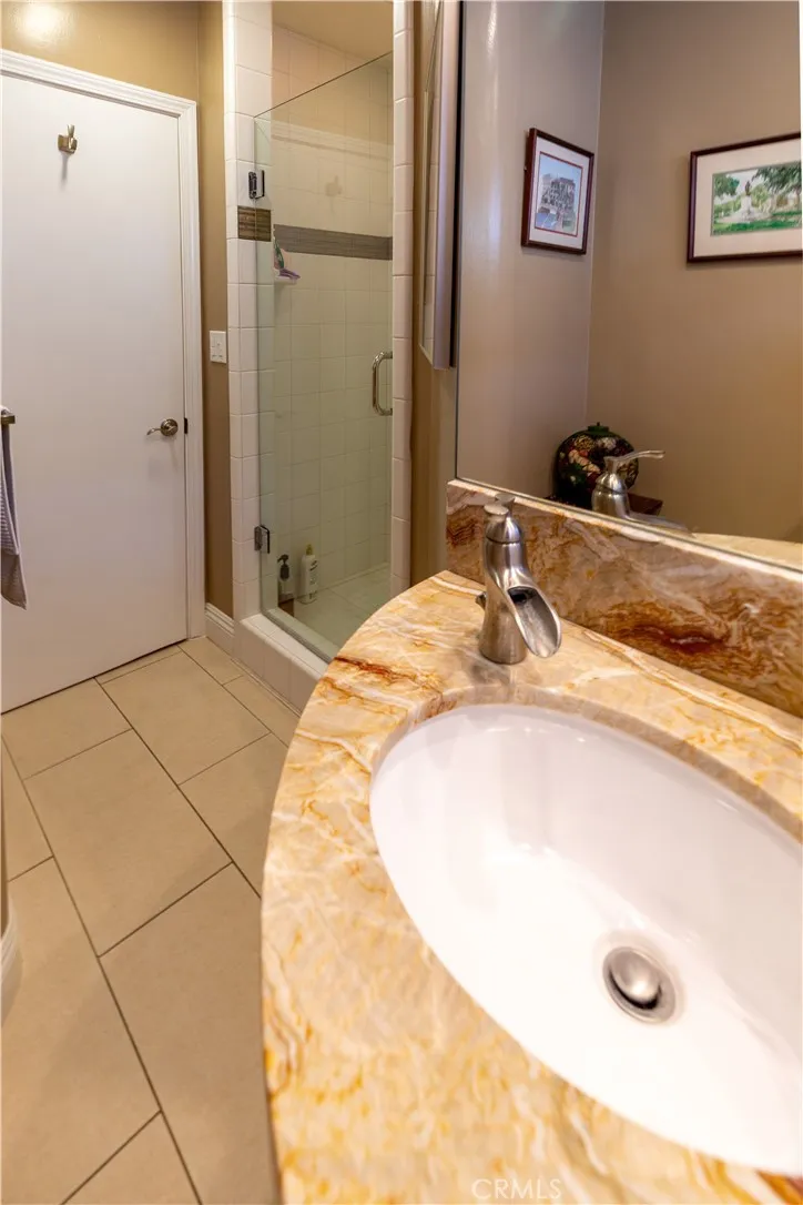 84 Yacht Harbor Drive, Rancho Palos Verdes, California 90275 home-pic-11